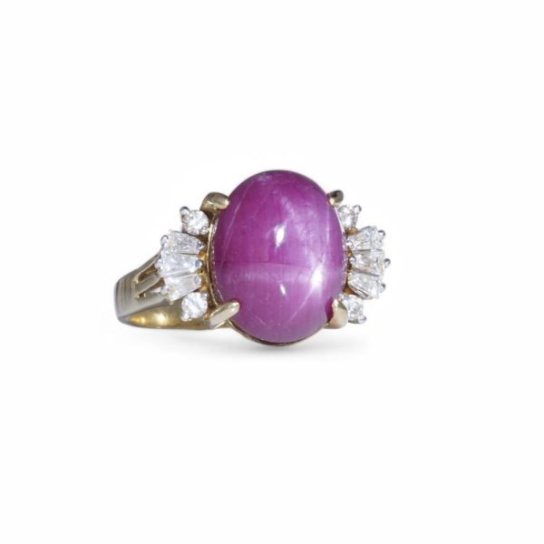Ruby and diamond ring in gold.