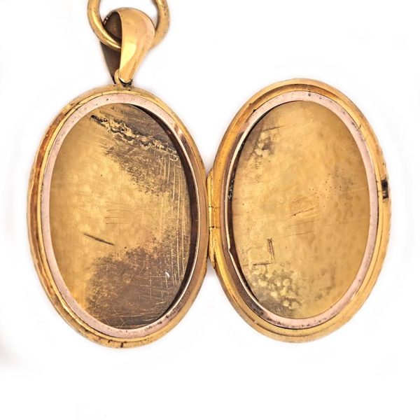 Victorian Antique Gold Chain Necklace with Locket Pendant, striking 15ct yellow gold intricate decorative chain necklace suspends oval gold locket pendant