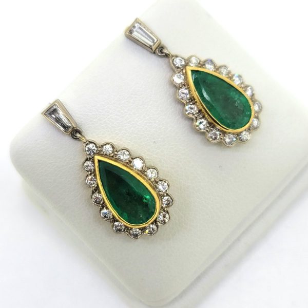Vintage 2.50ct Pear Cut Emerald and 2ct Diamond Cluster Drop Earrings in 18ct yellow gold. Circa 1989