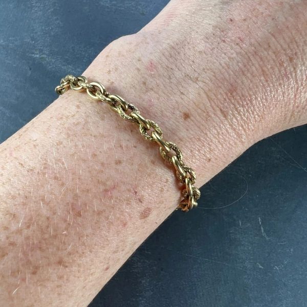 Vintage French 18ct Yellow Gold Textured Cable Link Bracelet with alternating textured and smooth links