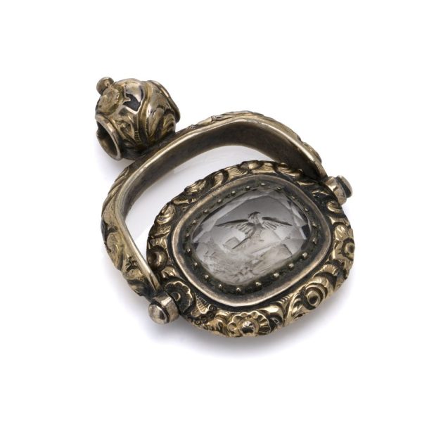 Victorian spinner seal/pendant in gold.