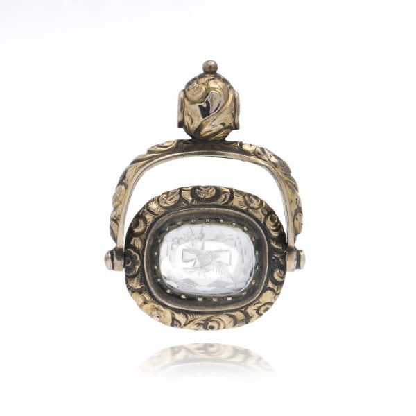 Victorian spinner seal/pendant in gold.