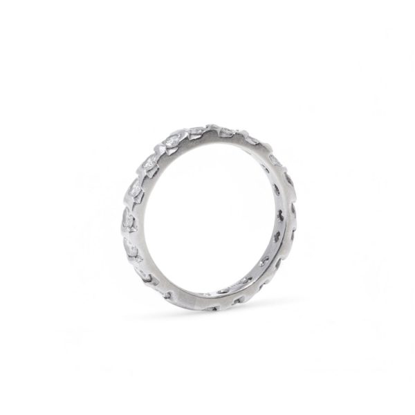 Diamond eternity ring in white gold.