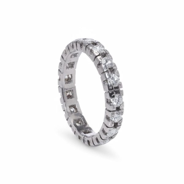 Diamond eternity ring in white gold.