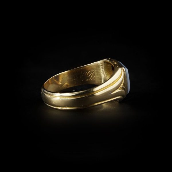 Victorian sardonyx shield signet ring in gold.