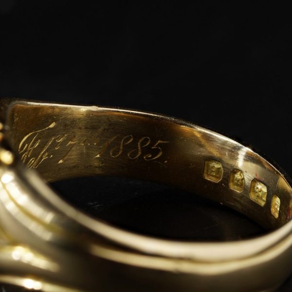 Victorian sardonyx shield signet ring in gold.