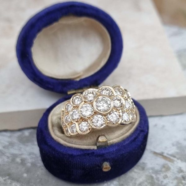 Vintage 2.43ct Cape Colour Diamond Bombe Cluster Dress Ring, fun and eye-catching diamond ring with floral centre stepping down and graduating in size set with 2.43 carats of Cape colour VS1 VS2 brilliant cut diamonds bezel set in 14ct yellow gold. Circa 1980
