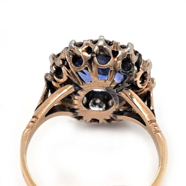 Antique Art Deco 4.50ct Cornflower Blue Ceylon Sapphire and 1.20ct Diamond Cluster Engagement Ring in 18ct white and yellow gold. Circa 1920