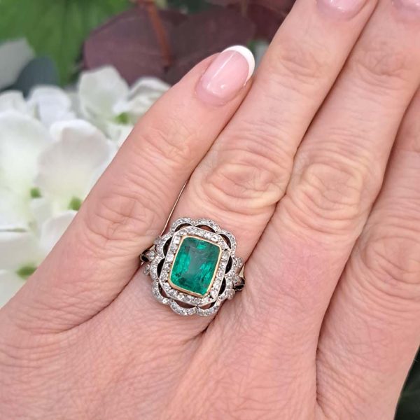 GIA 2.78ct Natural Colombian Emerald and Diamond Cluster Dress Ring in 18ct Gold and Platinum, with GIA Certificate 5231332834
