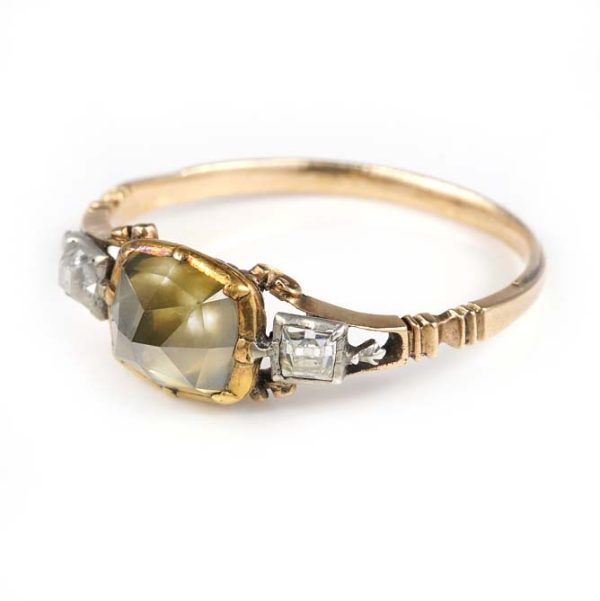 Rare Georgian 2ct Pointed Diamond Solitaire and Table Cut Diamond Trilogy Ring, 2ct high point flanked by table-cut diamonds in silver to rose gold