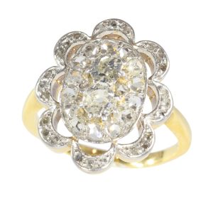 Victorian diamond engagement ring in gold.