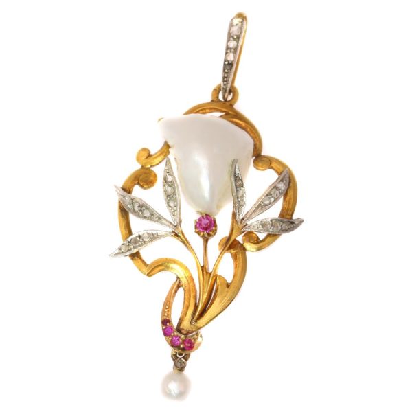 Art Nouveau pearl, diamond and ruby pendant in gold.