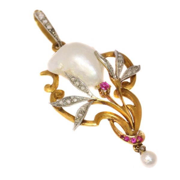 Art Nouveau pearl, diamond and ruby pendant in gold.