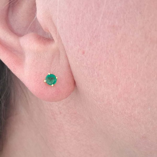 0.70ct Emerald Solitaire Stud Earrings in 18ct Gold, single stone round emeralds claw set and mounted in 18ct yellow gold with post and butterfly fittings