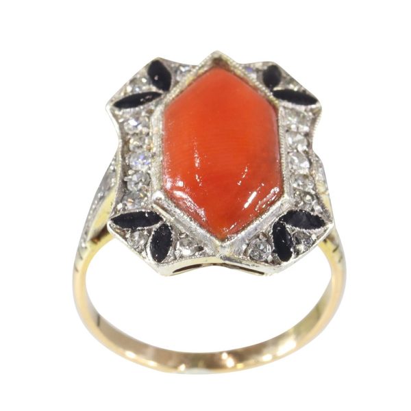 Art Deco diamond, coral and enamel ring in gold.
