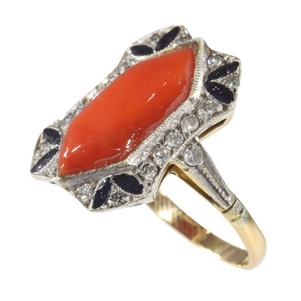 Art Deco diamond, coral and enamel ring in gold.