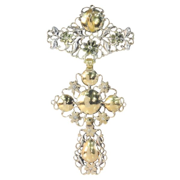 Baroque diamond pendant in gold and silver.