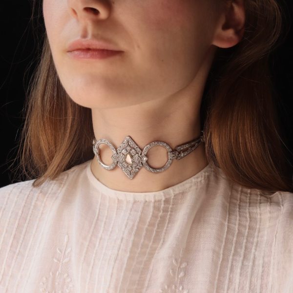 Art Deco diamond choker in platinum.