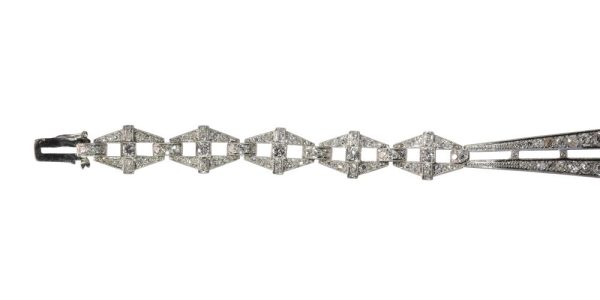 Art Deco diamond choker in platinum.