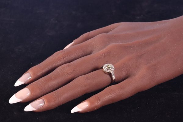 Vintage Art Deco old cut diamond engagement ring in gold. 