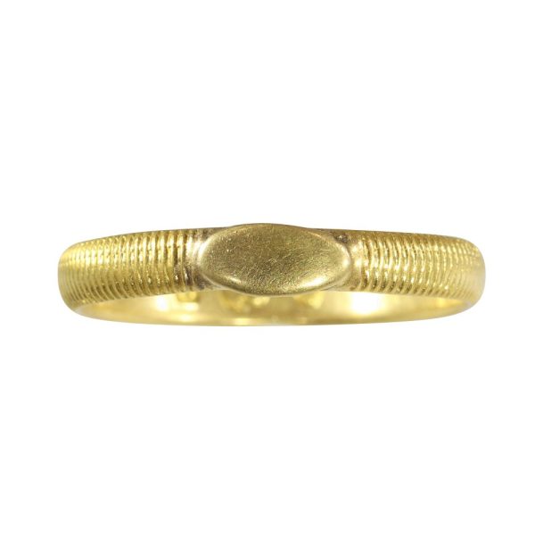 Antique gold wedding ring.