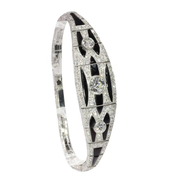 Art Deco diamond and onyx bracelet in platinum.