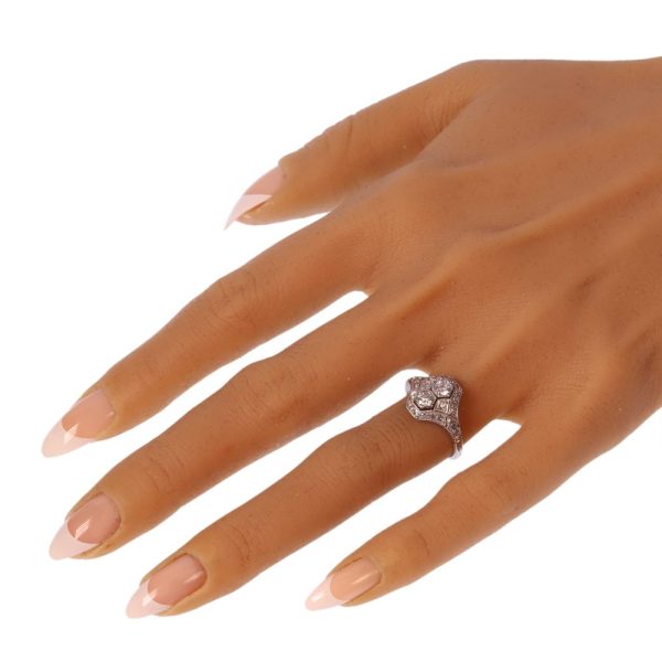 1930s Art Deco Diamond Engagement Ring in Platinum
