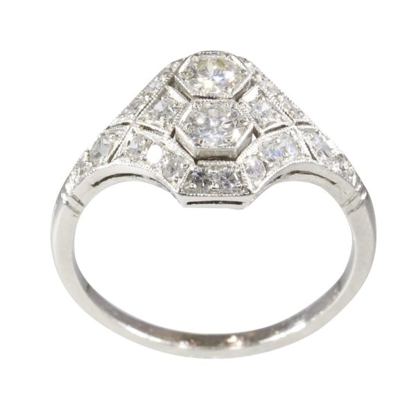 1930s Art Deco Diamond Engagement Ring in Platinum