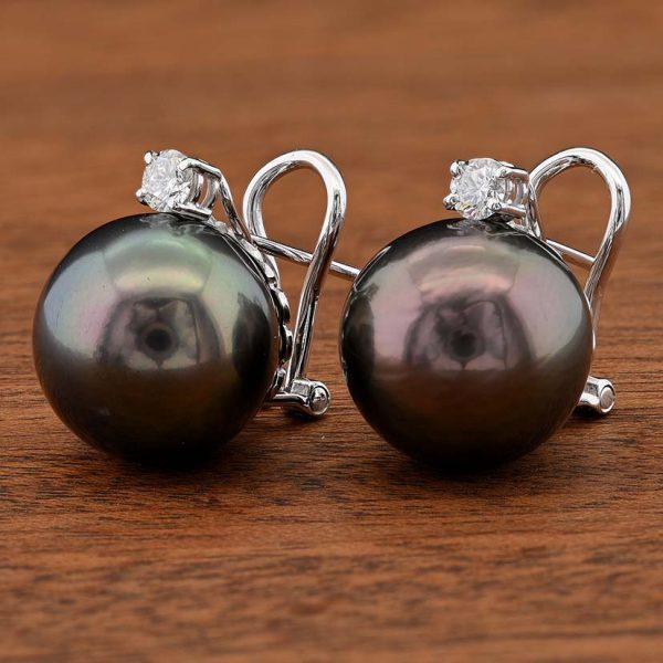 Black Tahitian Pearl and Diamond Earrings, well-matched Black Tahitian pearls with aubergine purple undertones topped with round brilliant-cut diamond solitaires in 18ct white gold