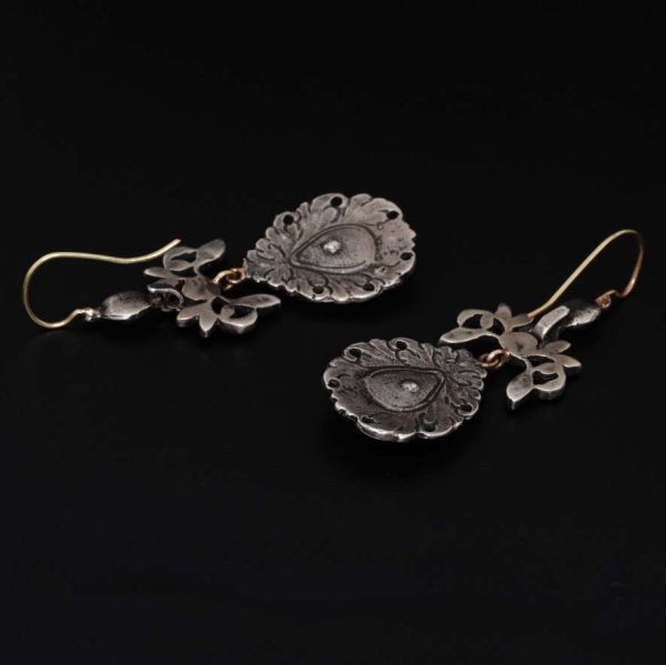 Georgian 2.20ct Rose Cut Diamond Girandole Chandelier Earrings, Articulated Hand-crafted in solid silver set with Dutch rose-cut diamonds with ornate leaf design. Late 18th century Circa 1790