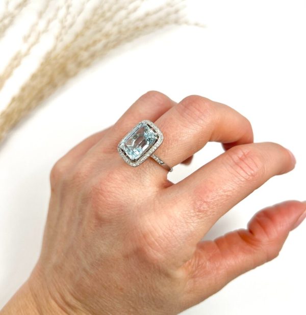 Vintage aquamarine and diamond ring in platinum.