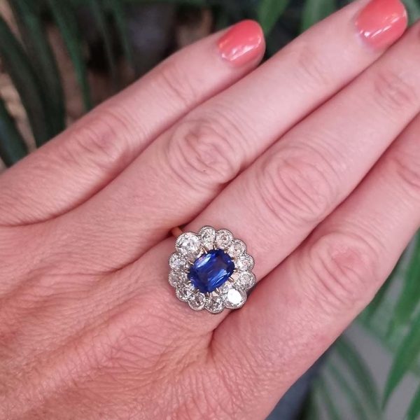 Vintage 2ct Natural No Heat Burma Sapphire and 2ct Diamond Cluster Engagement Ring in 18ct White Gold certified Burma origin no indication of heat treatment