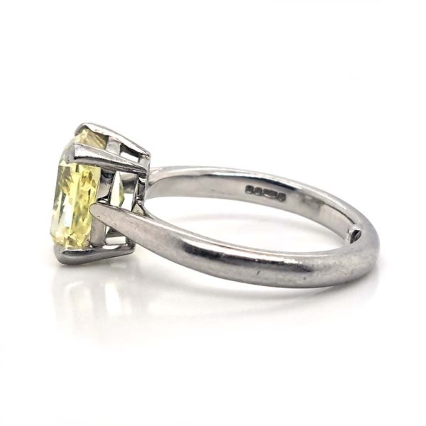 GIA Internally Flawless 3.23ct Fancy Intense Yellow Diamond Solitaire Engagement Ring in Platinum, single stone modified emerald-shaped step-cut fancy intense yellow natural diamond with GIA certificate 15074692