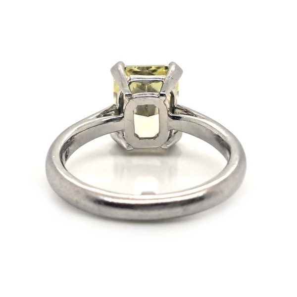 GIA Internally Flawless 3.23ct Fancy Intense Yellow Diamond Solitaire Engagement Ring in Platinum, single stone modified emerald-shaped step-cut fancy intense yellow natural diamond with GIA certificate 15074692