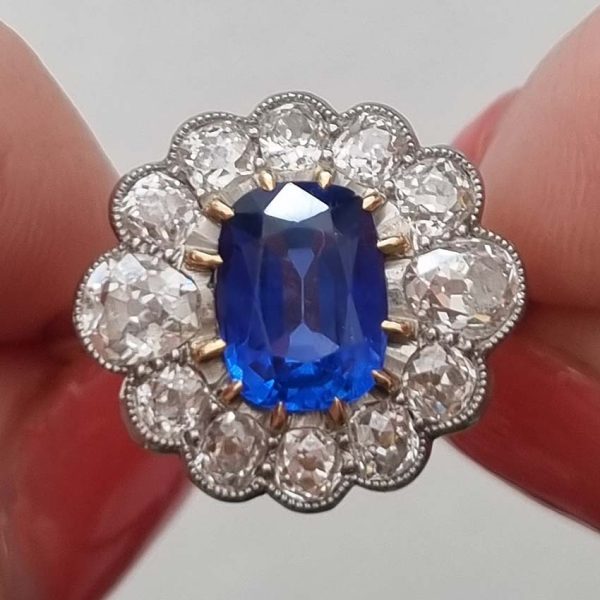 Vintage 2ct Natural No Heat Burma Sapphire and 2ct Diamond Cluster Engagement Ring in 18ct White Gold certified Burma origin no indication of heat treatment