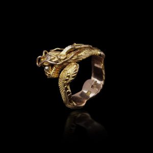 Vintage Chinese 14 Carat Yellow Gold Large Men’s Dragon Ring