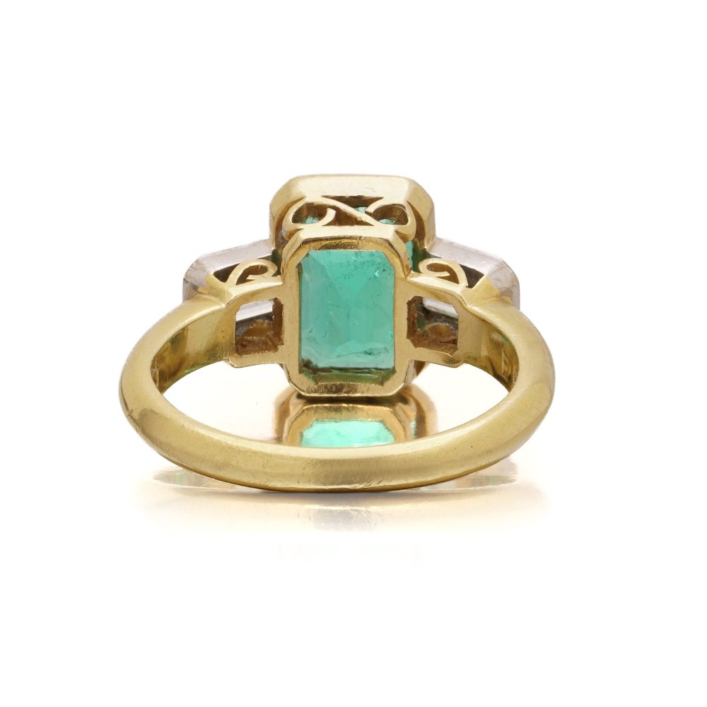 18ct Yellow Gold Three Stone Emerald & Diamond Ring