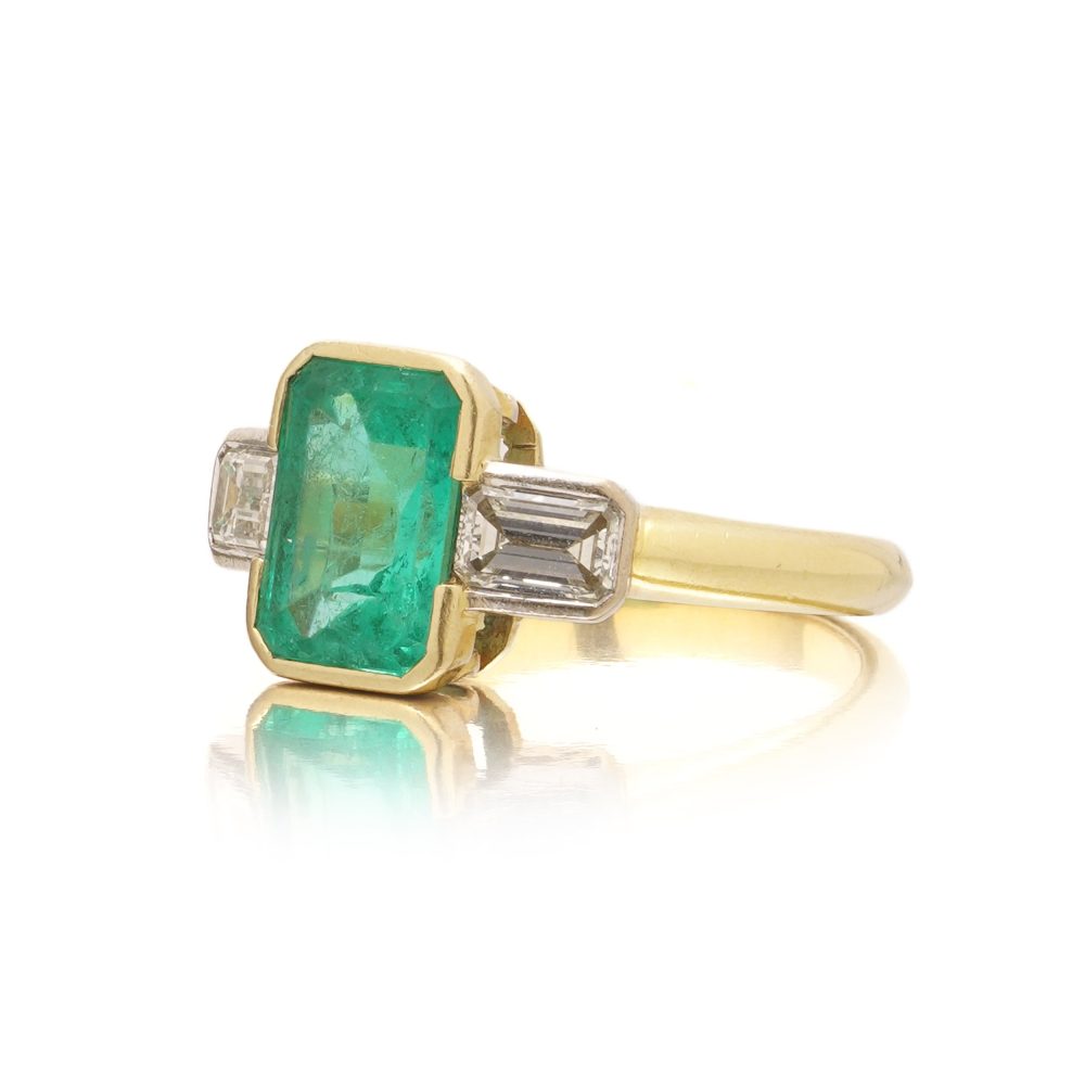 18ct Yellow Gold Three Stone Emerald & Diamond Ring