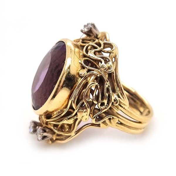 Vintage Amethyst and Diamond Parure Ring Earrings Pendant Suite in 18ct yellow gold. Late 20th century Circa 1980s-1990s