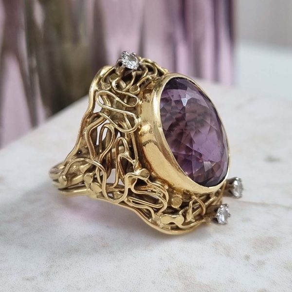 Vintage Amethyst and Diamond Parure Ring Earrings Pendant Suite in 18ct yellow gold. Late 20th century Circa 1980s-1990s