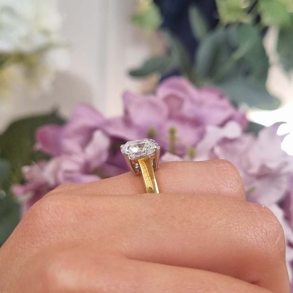 Pre Owned Vintage Asprey 3.42ct Diamond Solitaire Engagement Ring in 18ct Yellow Gold, D Colour VVS1 Clarity with GIA Certificate Report 12331866