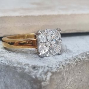 Pre Owned Vintage Asprey 3.42ct Diamond Solitaire Engagement Ring in 18ct Yellow Gold, D Colour VVS1 Clarity with GIA Certificate Report 12331866