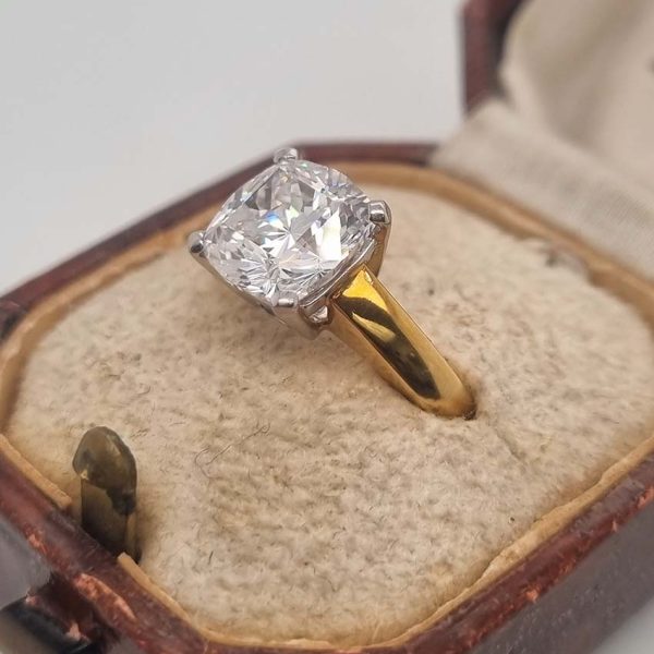 Pre Owned Vintage Asprey 3.42ct Diamond Solitaire Engagement Ring in 18ct Yellow Gold, D Colour VVS1 Clarity with GIA Certificate Report 12331866