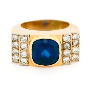 Vintage Retro Verneuil Sapphire and Diamond Set 18ct Gold Tank Ring