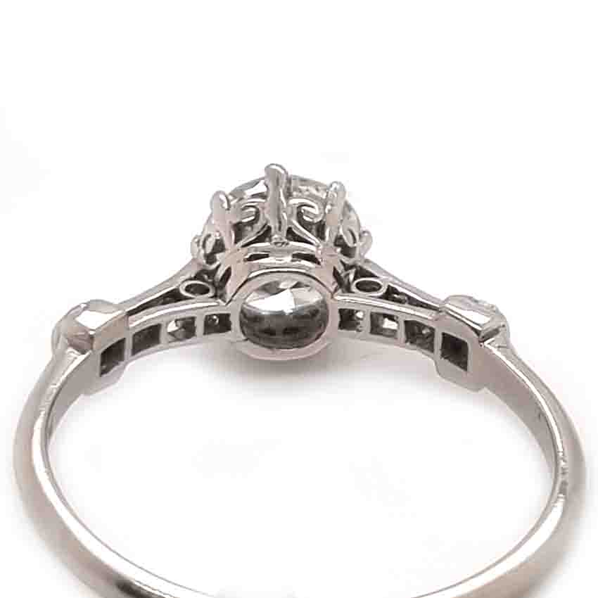 Vintage Antique Art Deco 1.10ct Old European Cut Diamond Solitaire Engagement Ring in platinum. Circa 1920s