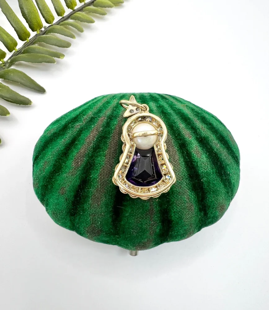 Edwardian amethyst, diamond and pearl pendant in gold and platinum.