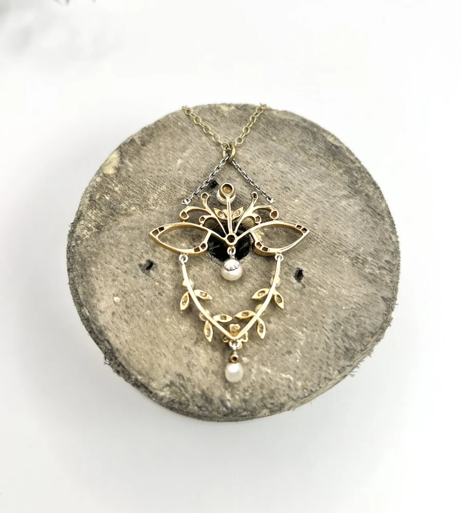 Antique Platinum & 18ct Gold Edwardian Diamond and Pearl Floral Design Necklace