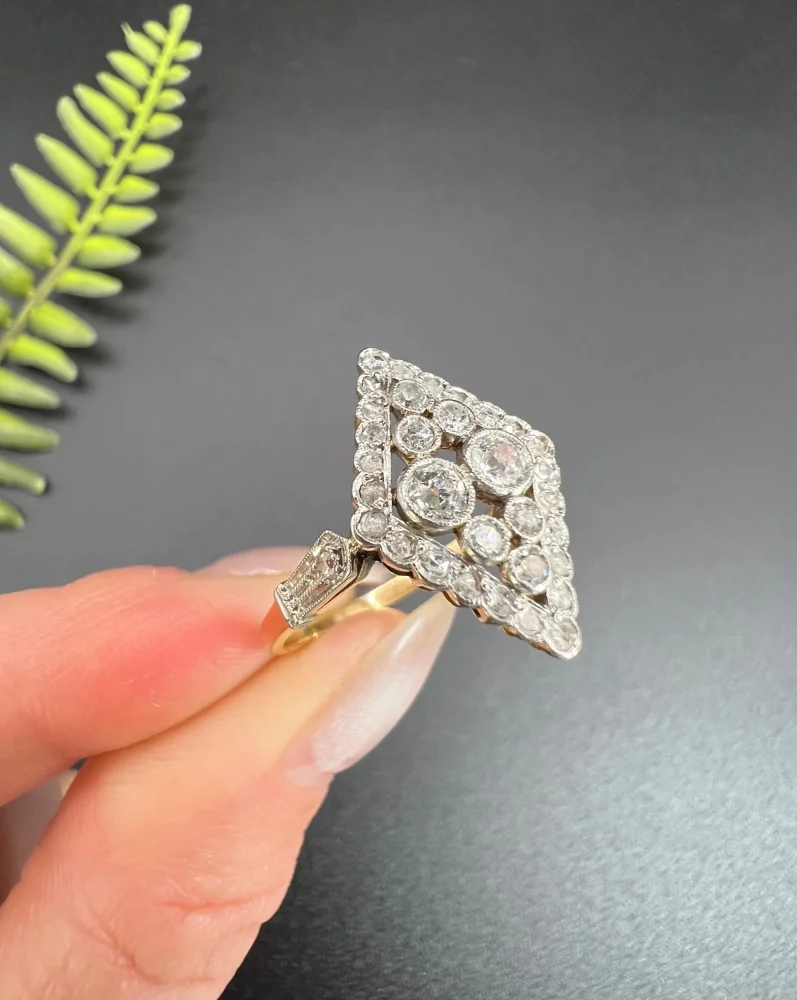 Antique diamond ring in gold and platinum.