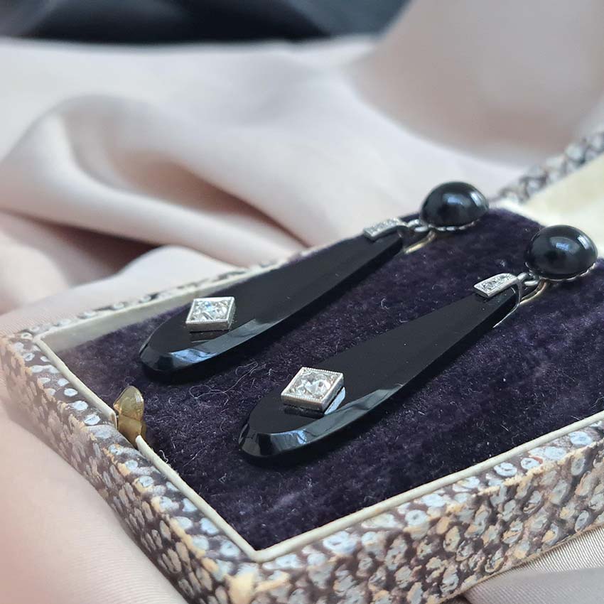 Art Deco Old Cut Diamond and Onyx Drop Earrings, black onyx drop earrings accented with old cut diamonds set in platinum. Circa 1920