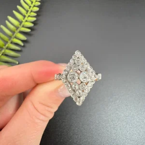 Antique diamond ring in gold and platinum.